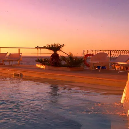 Bellevue Del Golfo & Hotel 3*