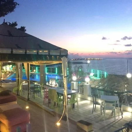 酒店 Bellevue Del Golfo & 3*