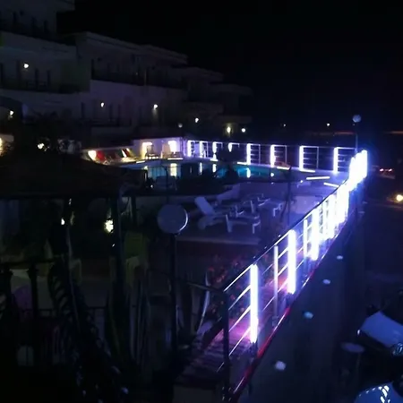 Bellevue Del Golfo & 酒店 3*